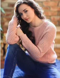 Elite escort service in Sindkhede for home and hotel visits